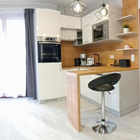 Star Apartman Zalacsány Esterno foto