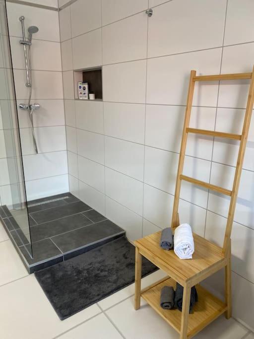 Star Apartman Zalacsány Esterno foto