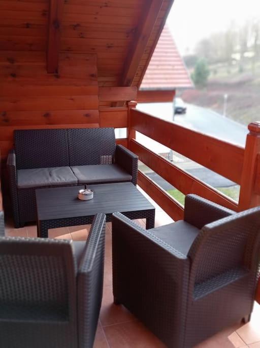 Star Apartman Zalacsány Esterno foto